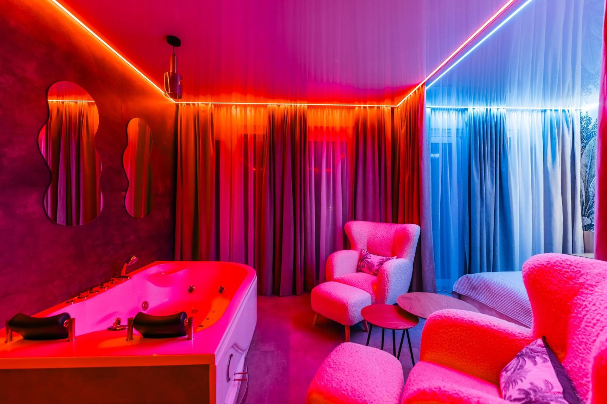 Z Jacuzzi Perlowa Przystan Rent Kollataja Appartamento