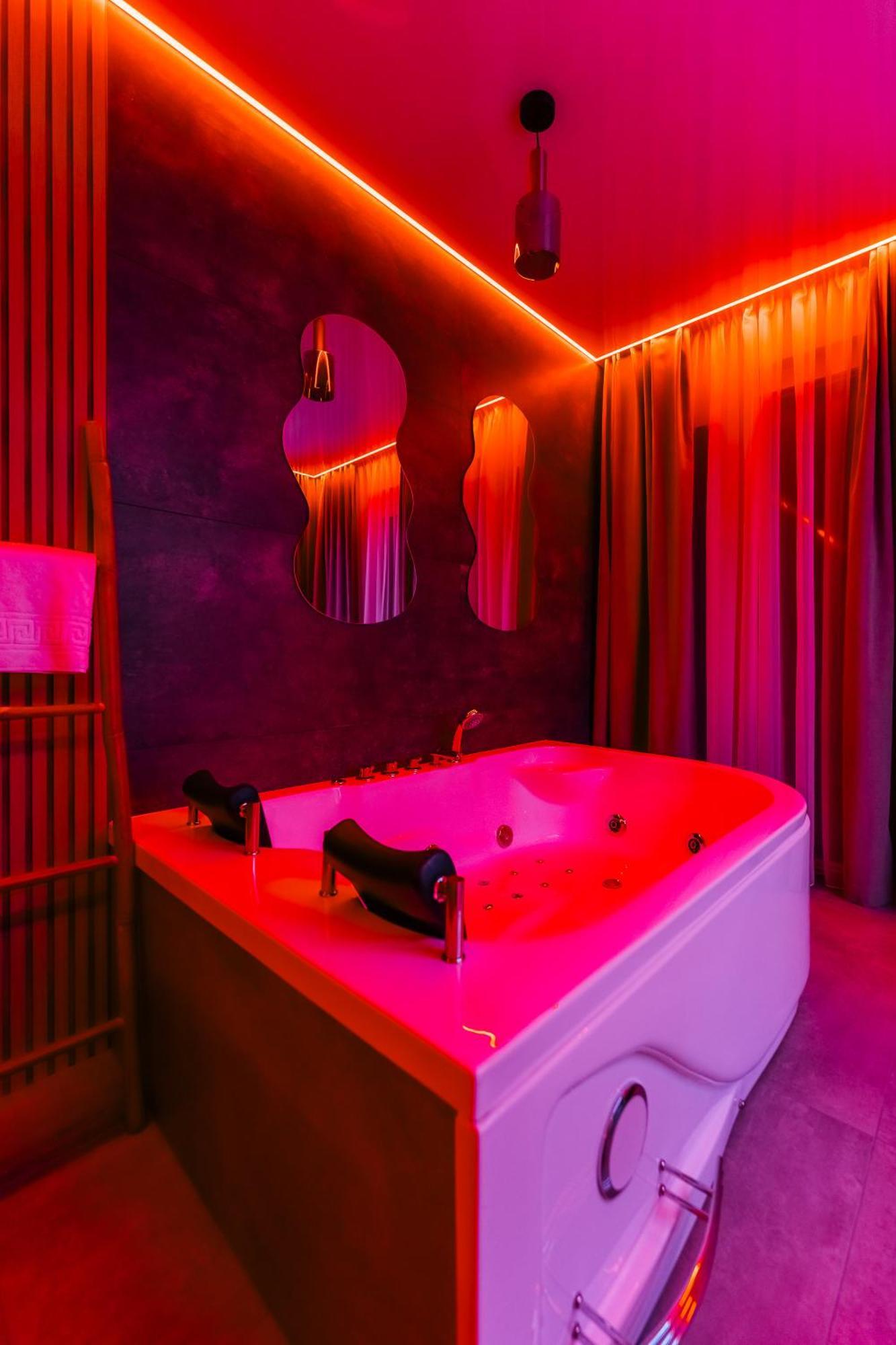 Z Jacuzzi Perlowa Przystan Rent Kollataja Appartamento *